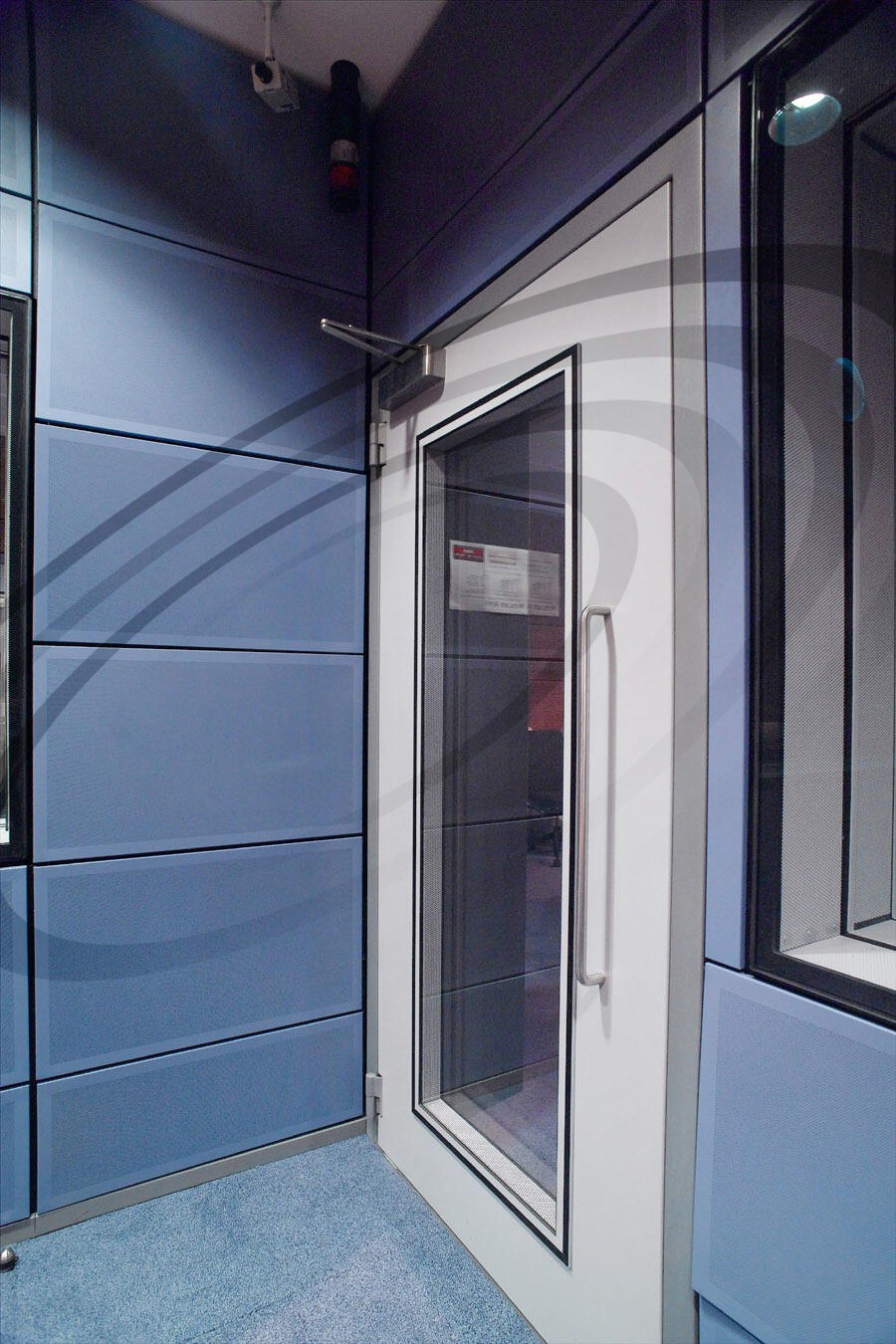 1618554454318263.jpg 設(shè)計(jì)與生產(chǎn)-BBC-1door.jpg